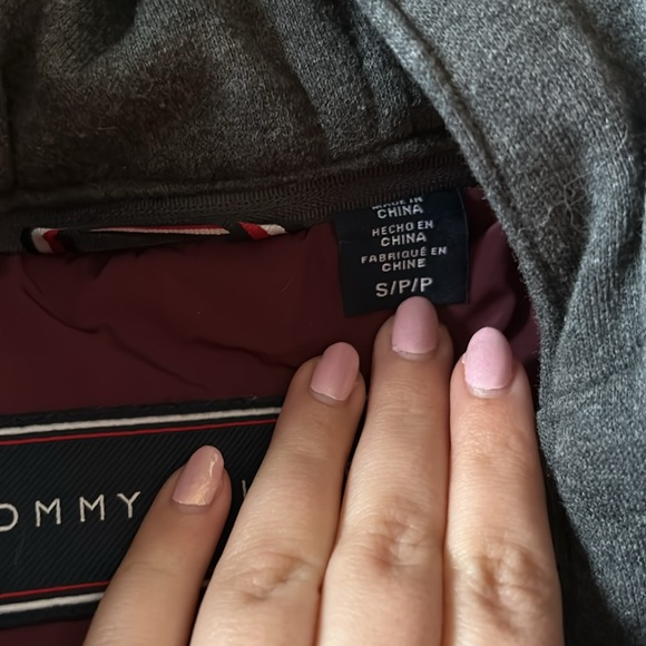 Tommy Hilfiger Puffer Jacket - Picture 4 of 8